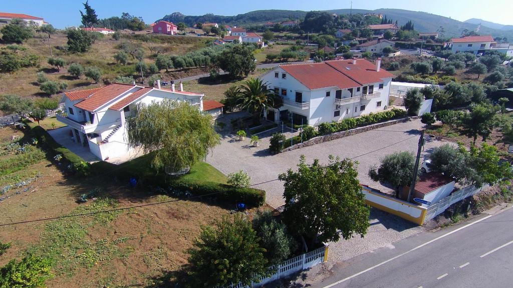 Alojamento Local Ceu-Azul Porto de Mós Buitenkant foto