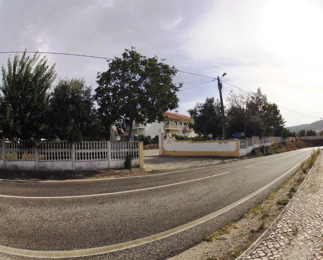 Alojamento Local Ceu-Azul Porto de Mós Buitenkant foto